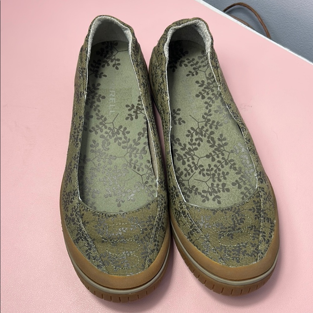 Merrell Olive Green Floral-Print Slip-On Sneakers